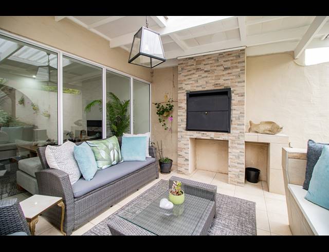 3 BEDROOM DUPLEX FOR SALE IN REMBRANDT PARK